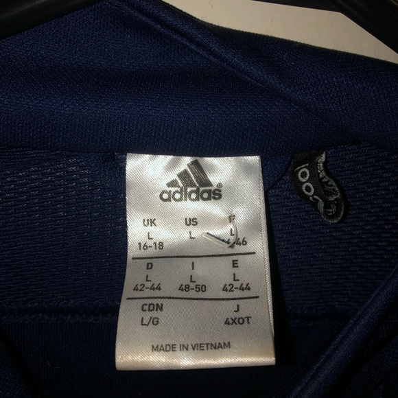 Adidas sweater - L soccer - Picture 2 of 2